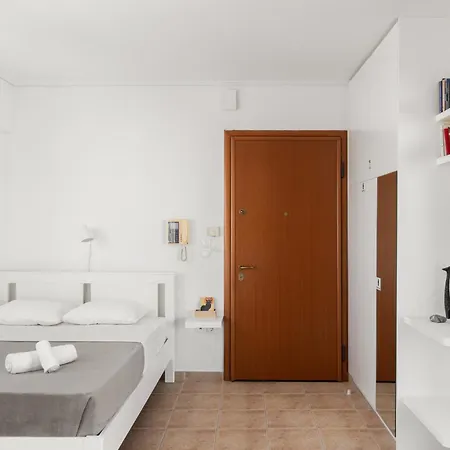 Large Terrace Studio Athènes Extérieur photo